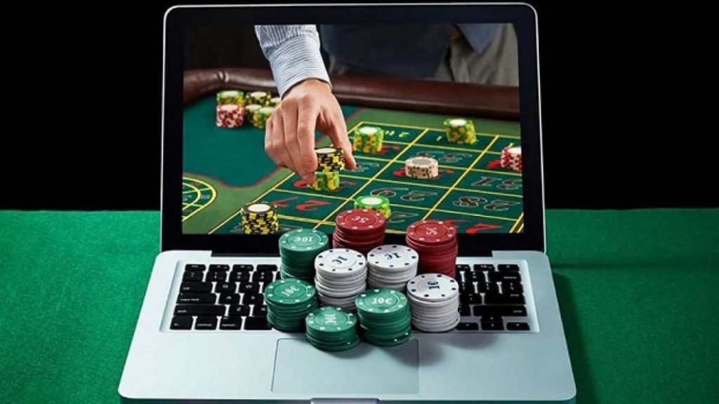 Est-il intéressant de jouer au casino en ligne ?