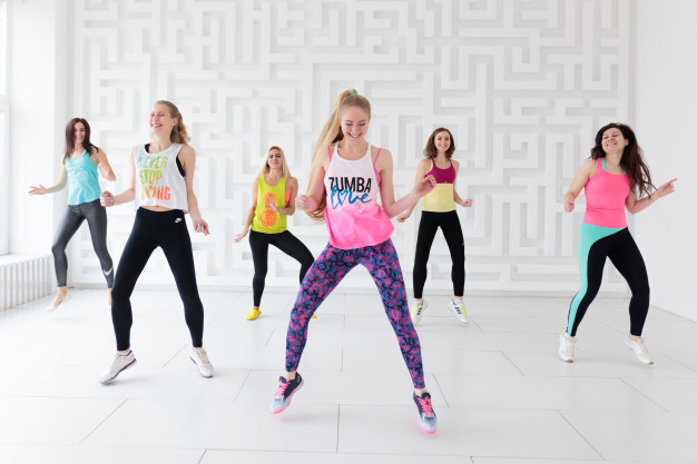 Gardez le rythme et la forme avec la Zumba !